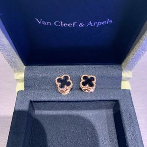 Van Cleef & Arpels Sweet Alhambra Earstuds